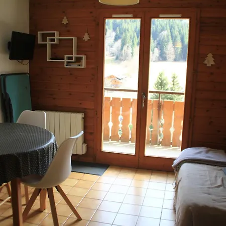 Voinettes Vnb8 Telecabine & Mountain 4 Pers Chatel